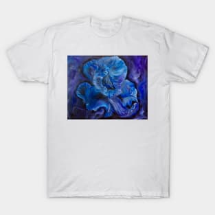 Abstract Iris T-Shirt